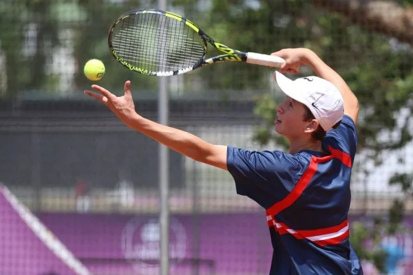 tennis player serving action